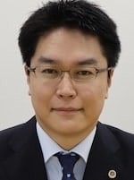 "曽根 翼"