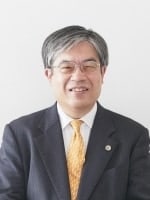 "依田 敏泰"
