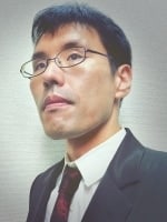 "山崎 真也"