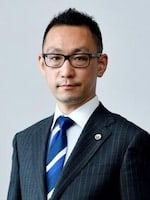 "小向 俊和"