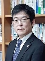 "村田 英之"