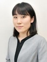 "桑名 さゆり"