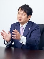 "田中 貴大"