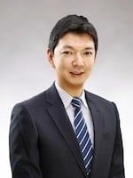 "中村 繁史"