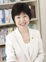 "田中 史子"