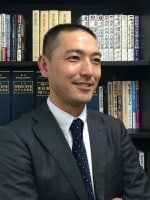 "小川 剛"