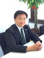 "小川 裕和"
