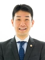 "平久 真"