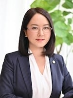 "斉藤 由佳"