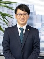 "鳥飼 遼介"