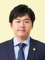 "岩倉 匠未"