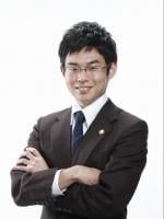"山本 直"