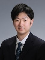 "牛島 貴史"