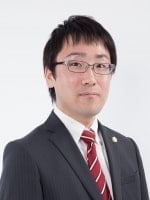 "青木 良輔"