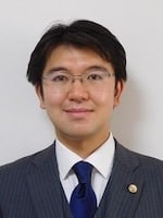 "小松 峻也"
