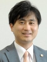 "横手 陽平"