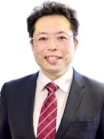 "甲本 晃啓"