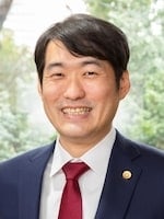 "都 行志"
