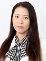 "山﨑 晴恵"