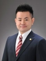 "竹内 康博"