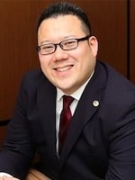 "角 学"