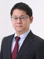 "大間 京介"