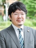 "山田 健一"