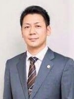"出口 俊太郎"
