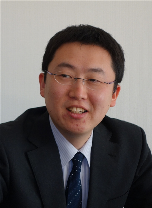 "秋山　直人"